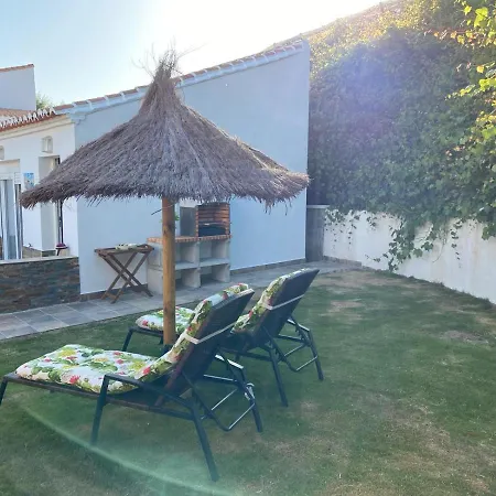 Nisperos Algarrobo Costa
