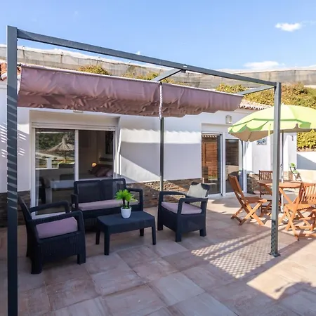 Nisperos Сasa de vacaciones Algarrobo Costa