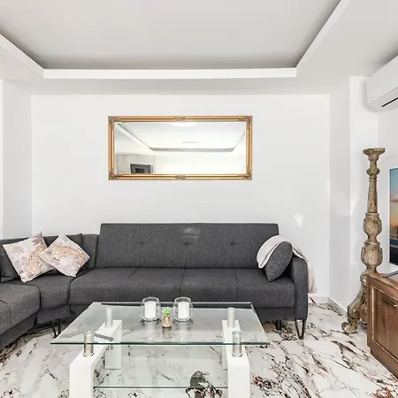 Holiday home Nisperos