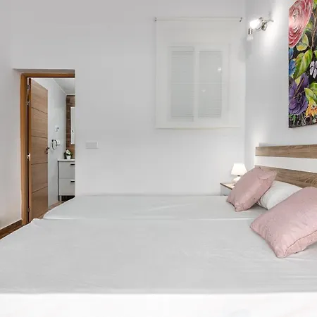 Nisperos Holiday home *