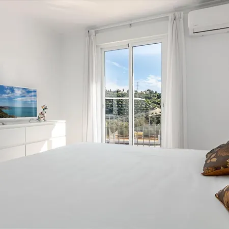 Nisperos Holiday home